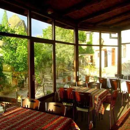 فندق Unicorn Cave غوريمِيه