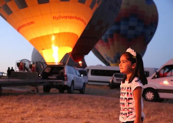 Unicorn Cave Отель Гореме