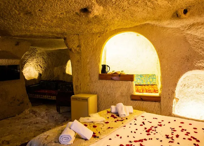 Unicorn Cave 2* Гореме